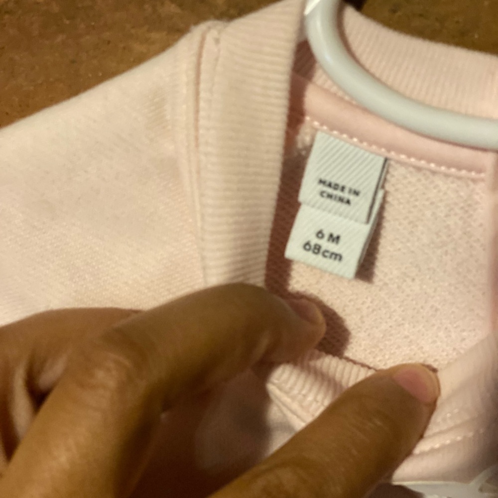 Burberry Blush Pink Logo Top - Picture 3 of 5